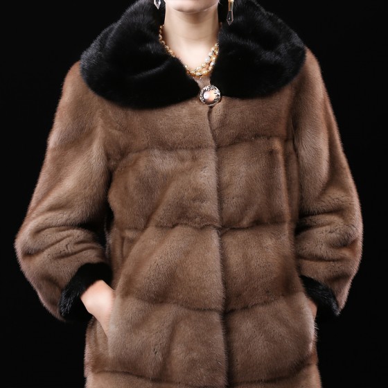 Brown Whole Mink Fur Coats Medium Length